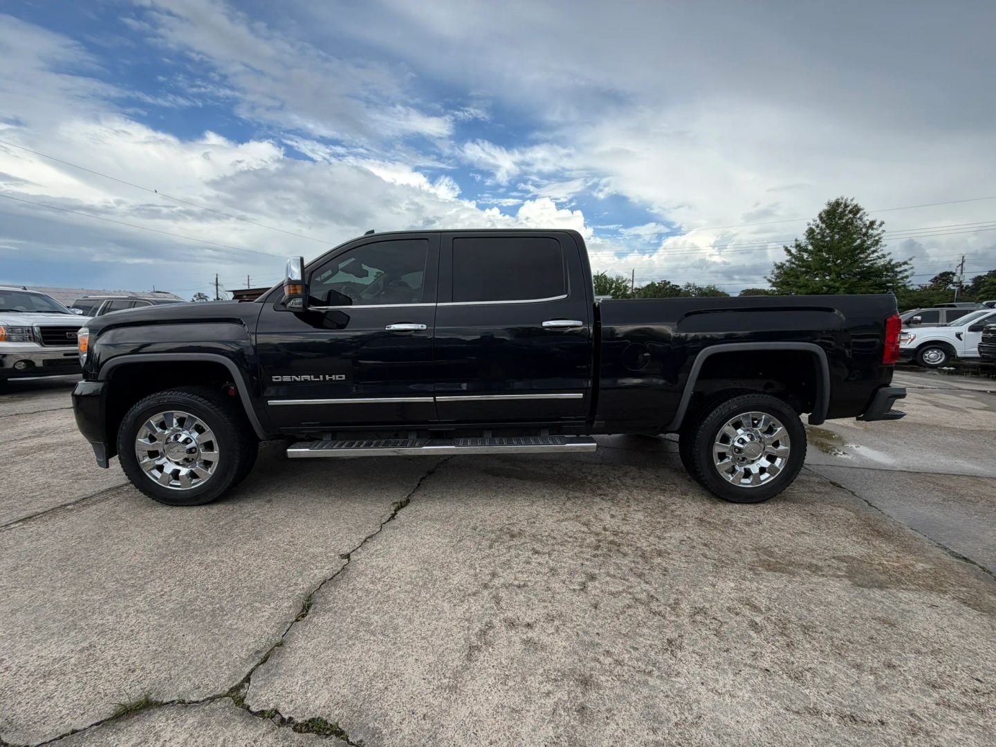 gmc sierra 2500 denali hd 2016 1GT12UEG0GF304268 image gmc sierra 2500 denali hd 2016 1GT12UEG0GF304268 image
